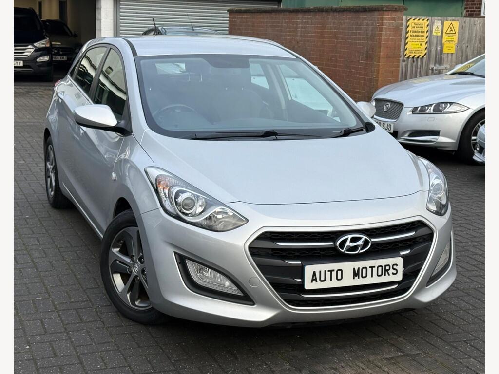 Hyundai i30 Hatchback 1.6 SE Auto Euro 6 5dr