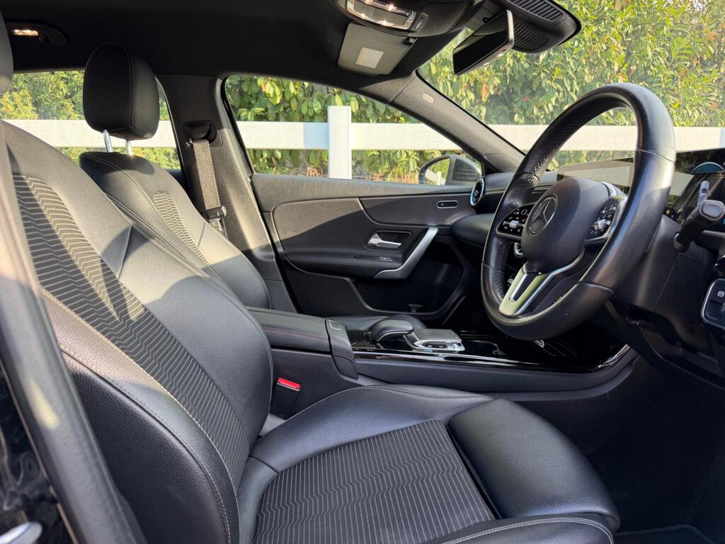 2018 Mercedes-Benz A Class thumbnail 17