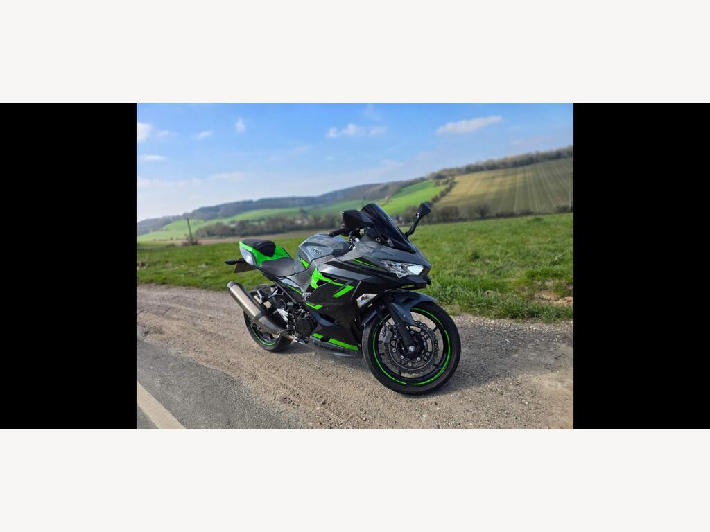 Kawasaki Ninja 400
