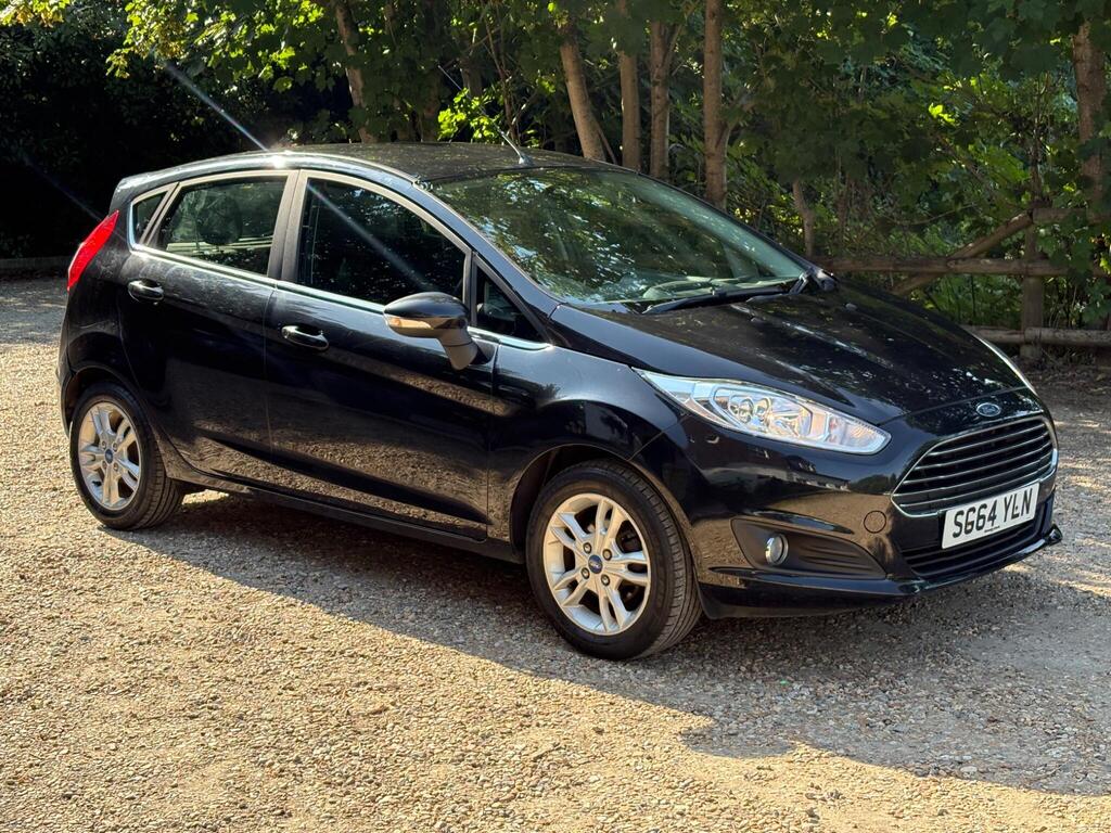Ford Fiesta Hatchback 1.0 Zetec Euro 5 (s/s) 5dr