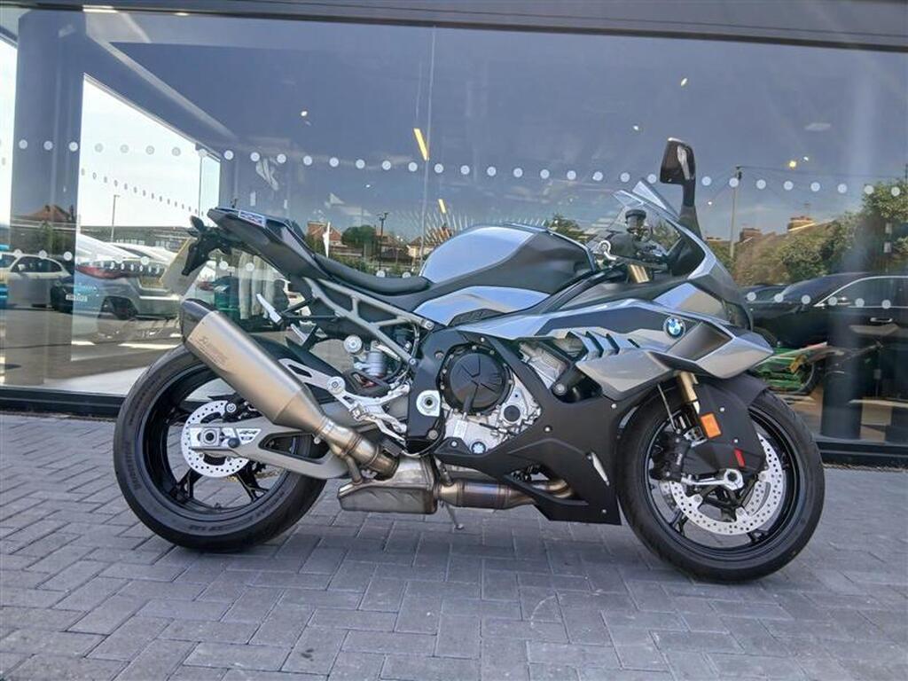 BMW S 1000 RR