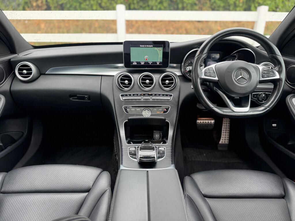Mercedes-Benz C Class 2.1 C220d AMG Line (Premium) 7G-Tronic+ Euro 6 (s/s) 4dr thumbnail 2