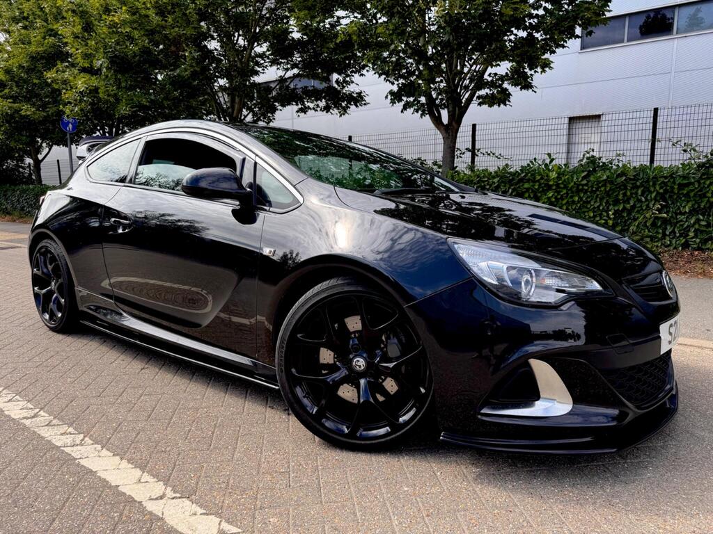 Vauxhall Astra GTC Coupe 2.0T VXR Euro 5 (s/s) 3dr