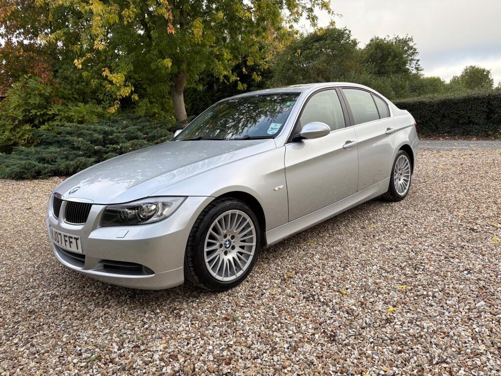 BMW 3 Series Saloon 3.0 330i SE Auto Euro 4 4dr