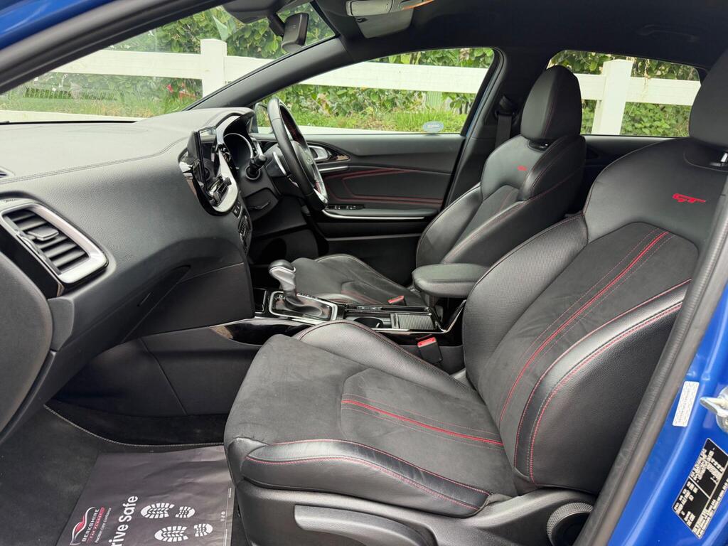 2023 Kia ProCeed thumbnail 37