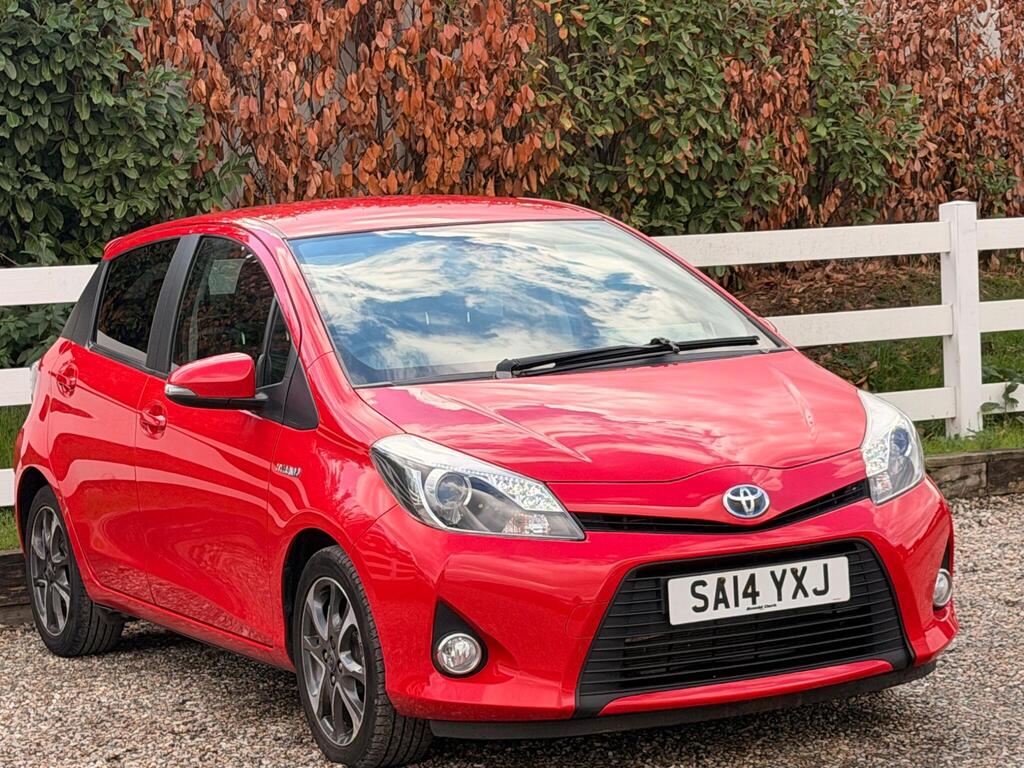 2014 Toyota Yaris thumbnail 9