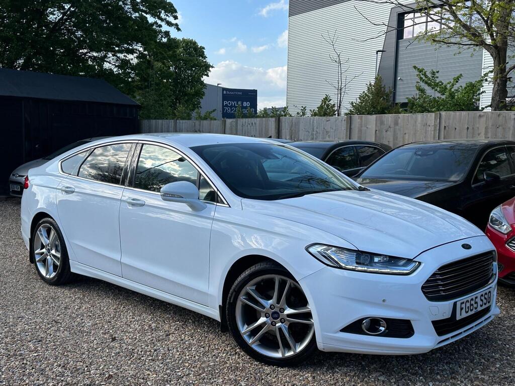 Ford Mondeo Hatchback 2.0 TDCi Titanium Euro 6 (s/s) 5dr