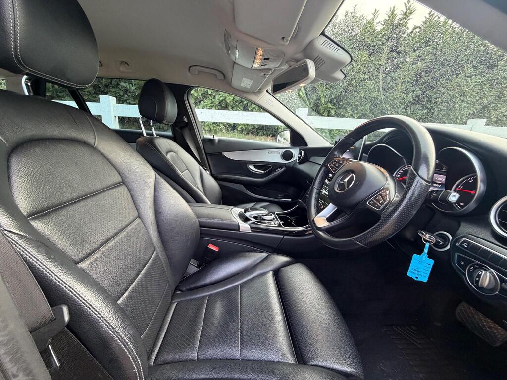 Mercedes-Benz C Class 2.1 C220d Sport G-Tronic+ Euro 6 (s/s) 5dr thumbnail 14