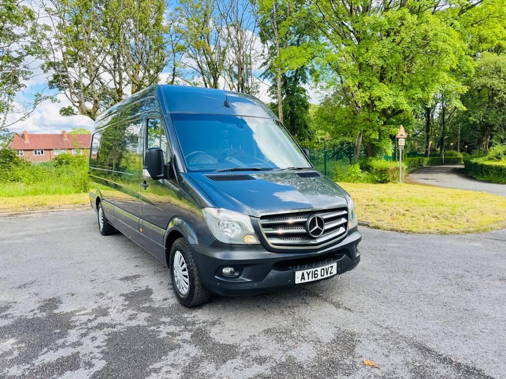 Mercedes-Benz Sprinter Panel Van 2.1 316 CDi BlueEFFICIENCY 7G-Tronic RWD L3 H3 4dr