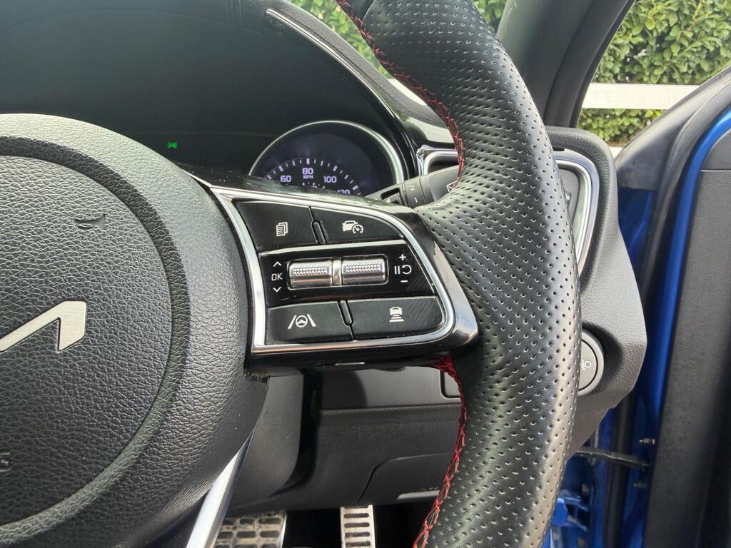 2023 Kia ProCeed thumbnail 25