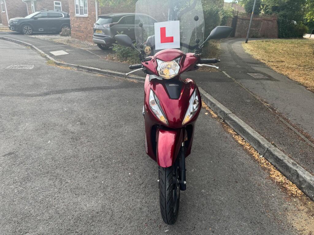 Honda Vision 110