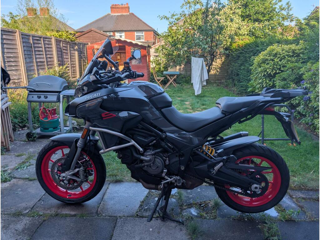 Ducati Multistrada V2
