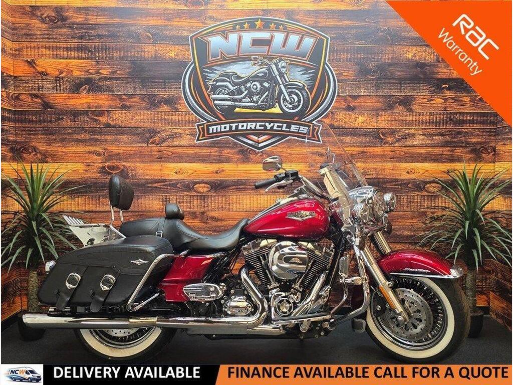 Harley-Davidson Touring Tourer 1690 FLHRC Road King Classic