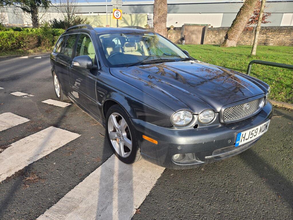 Jaguar X-Type