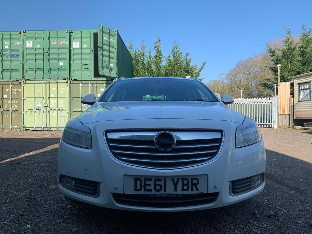 Vauxhall Insignia Estate 2.0 CDTi ecoFLEX SRi Nav Sports Tourer Euro 5 (s/s) 5dr