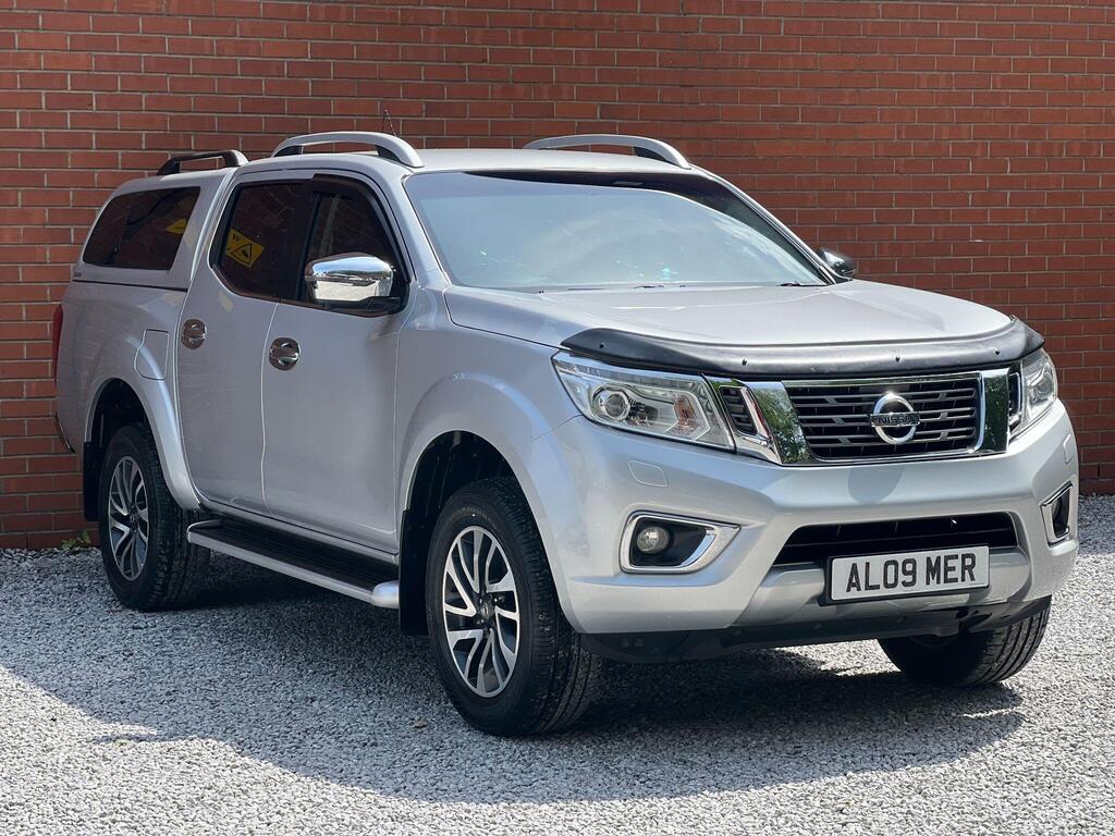 Nissan Navara Pickup 2.3 dCi Tekna 4WD Euro 6 (s/s) 4dr