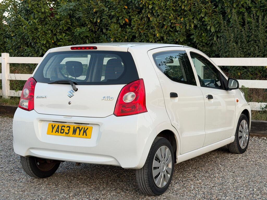2014 Suzuki Alto thumbnail 14