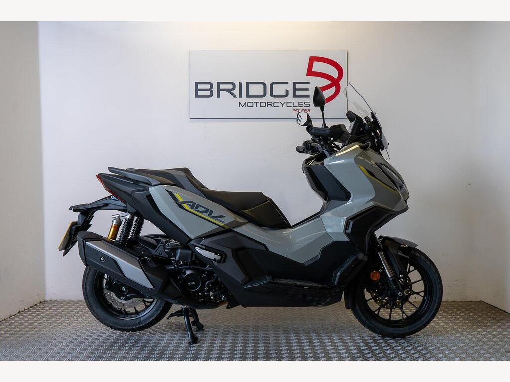 Honda ADV 350