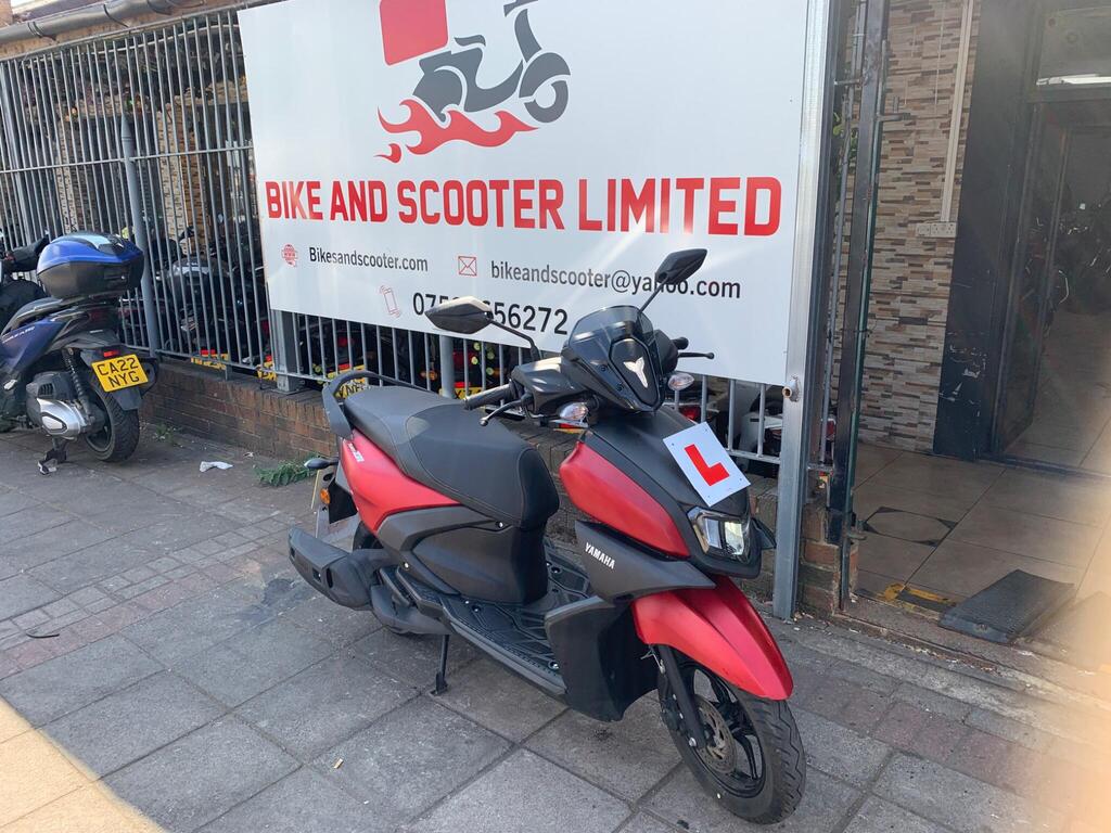 Yamaha RayZR Scooter 125 CVT V-Belt Euro 5