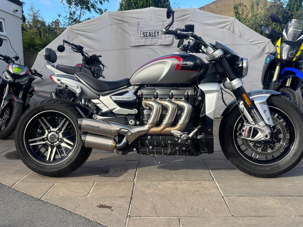 Triumph Rocket III Custom Cruiser 2458 GT Euro 5
