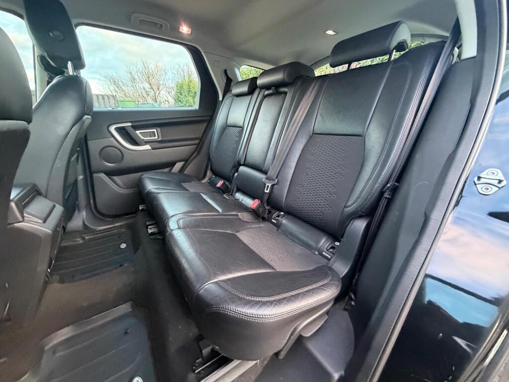 2016 Land Rover Discovery Sport thumbnail 19