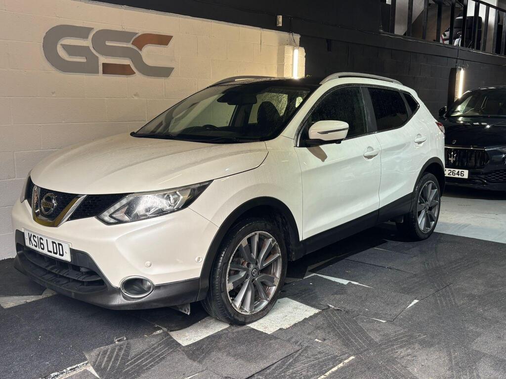 Nissan Qashqai SUV 1.6 dCi Tekna 4WD Euro 6 (s/s) 5dr