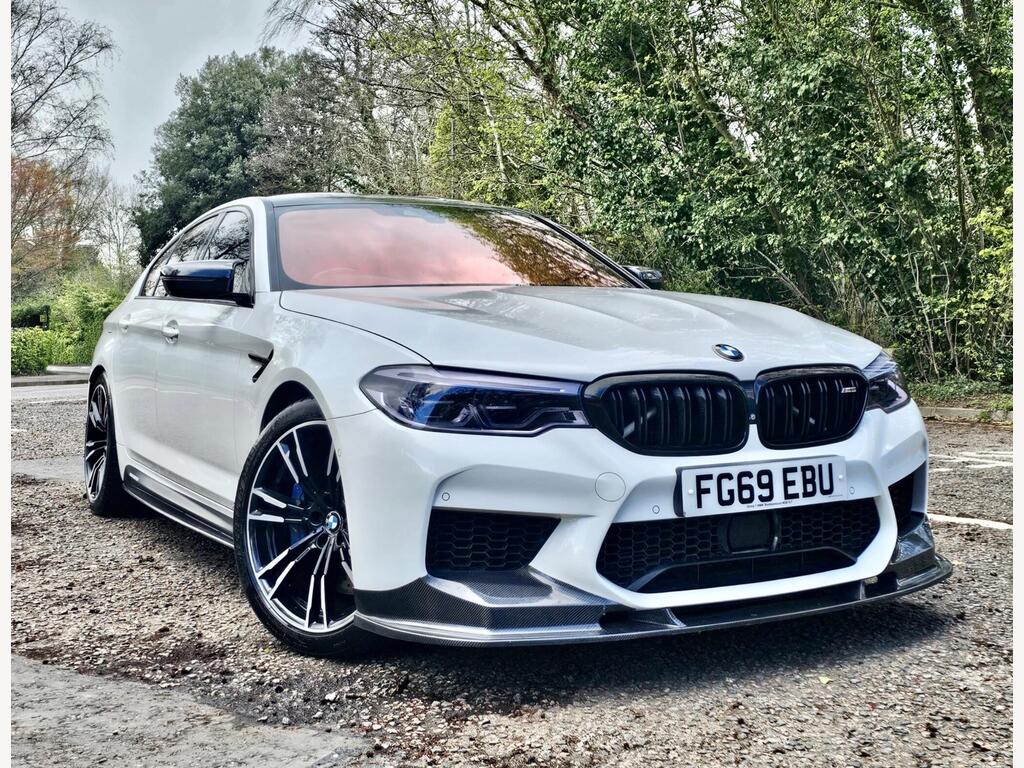 BMW M5 Saloon 4.4 V8 Steptronic xDrive Euro 6 (s/s) 4dr