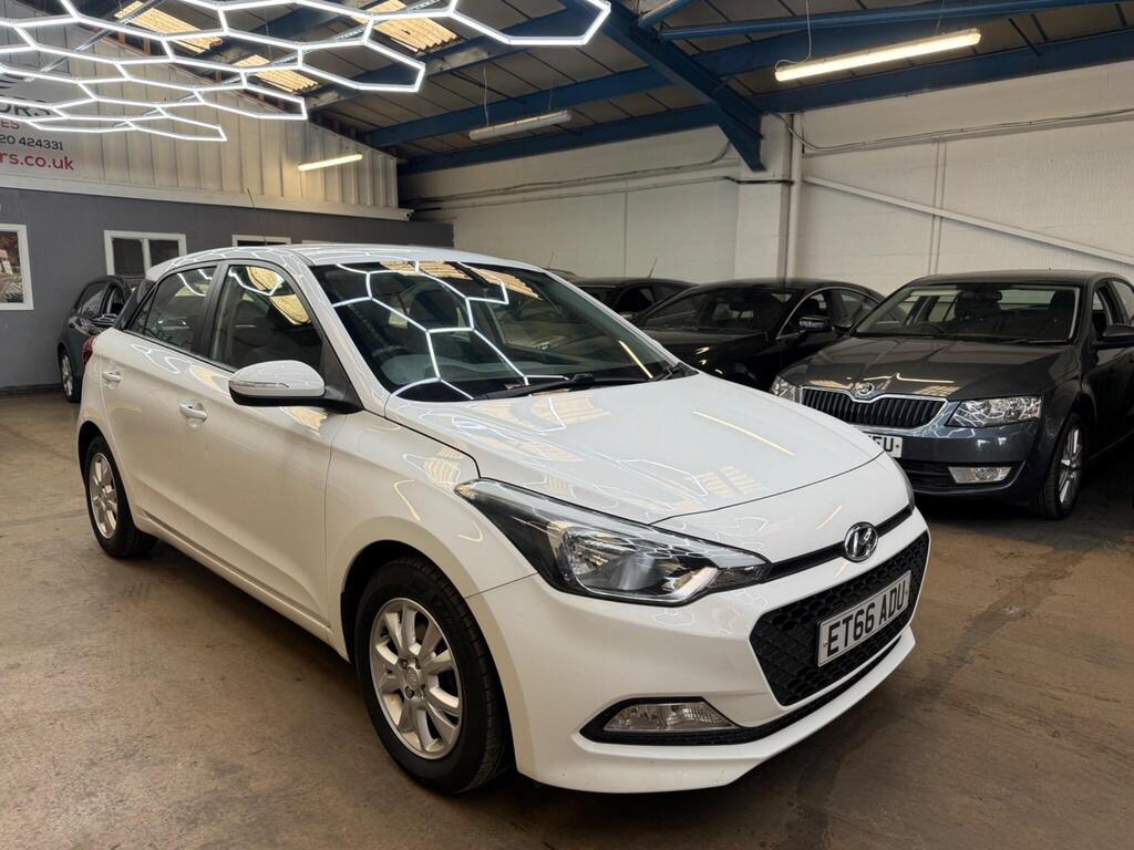 Hyundai i20 Hatchback 1.2 SE Euro 6 5dr