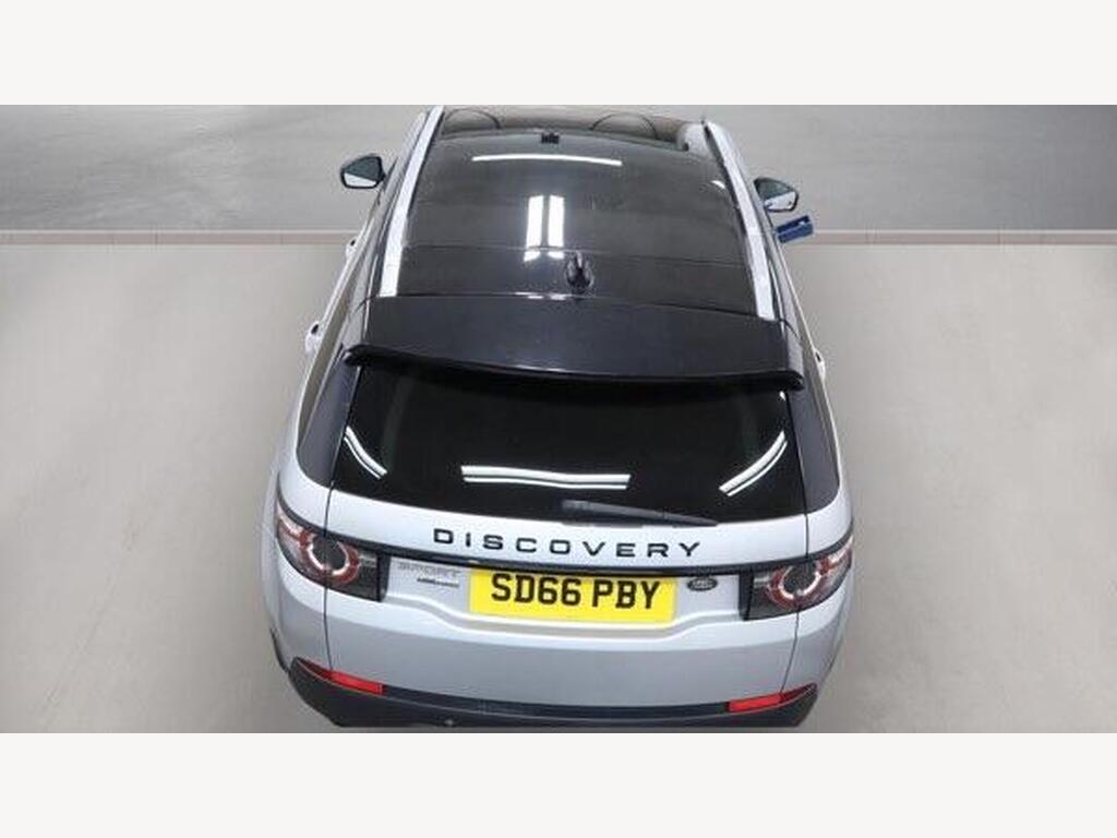 2016 Land Rover Discovery Sport thumbnail 6