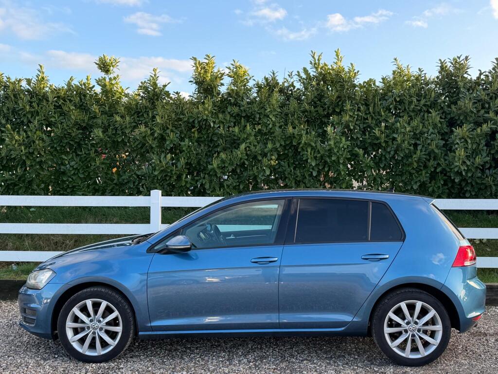 2014 Volkswagen Golf thumbnail 9