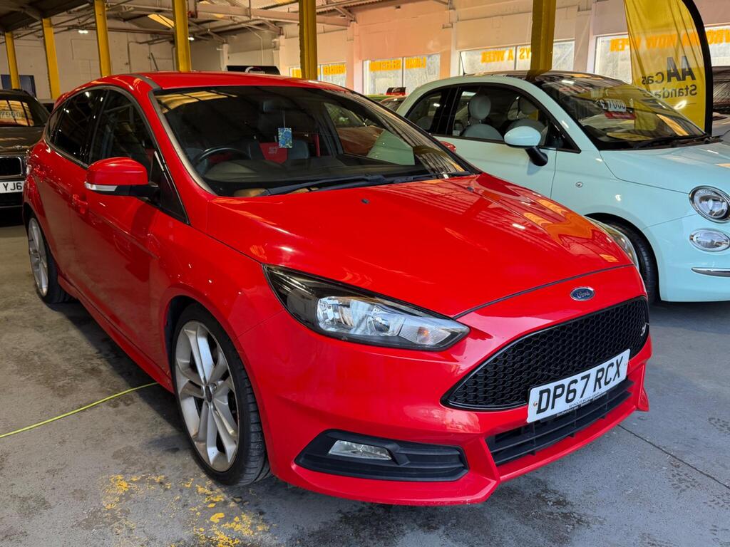 Ford Focus Hatchback 2.0T EcoBoost ST-2 Euro 6 (s/s) 5dr