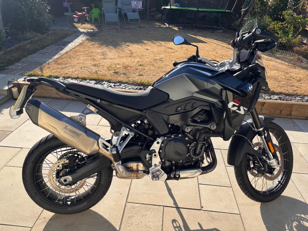 BMW F 900 GS
