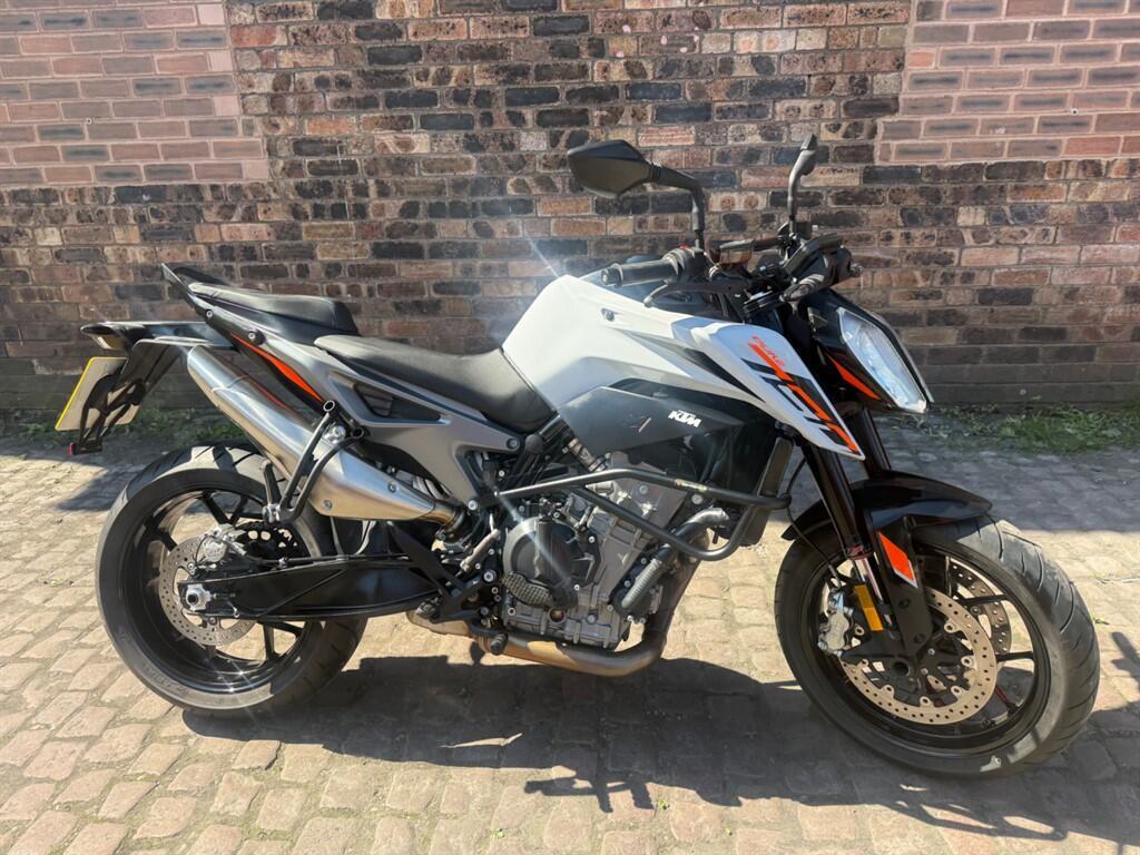 KTM 790 Duke