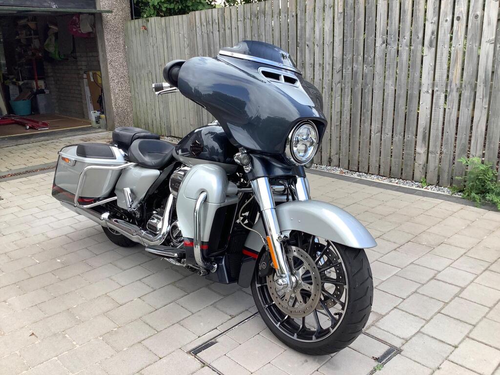 Harley-Davidson CVO