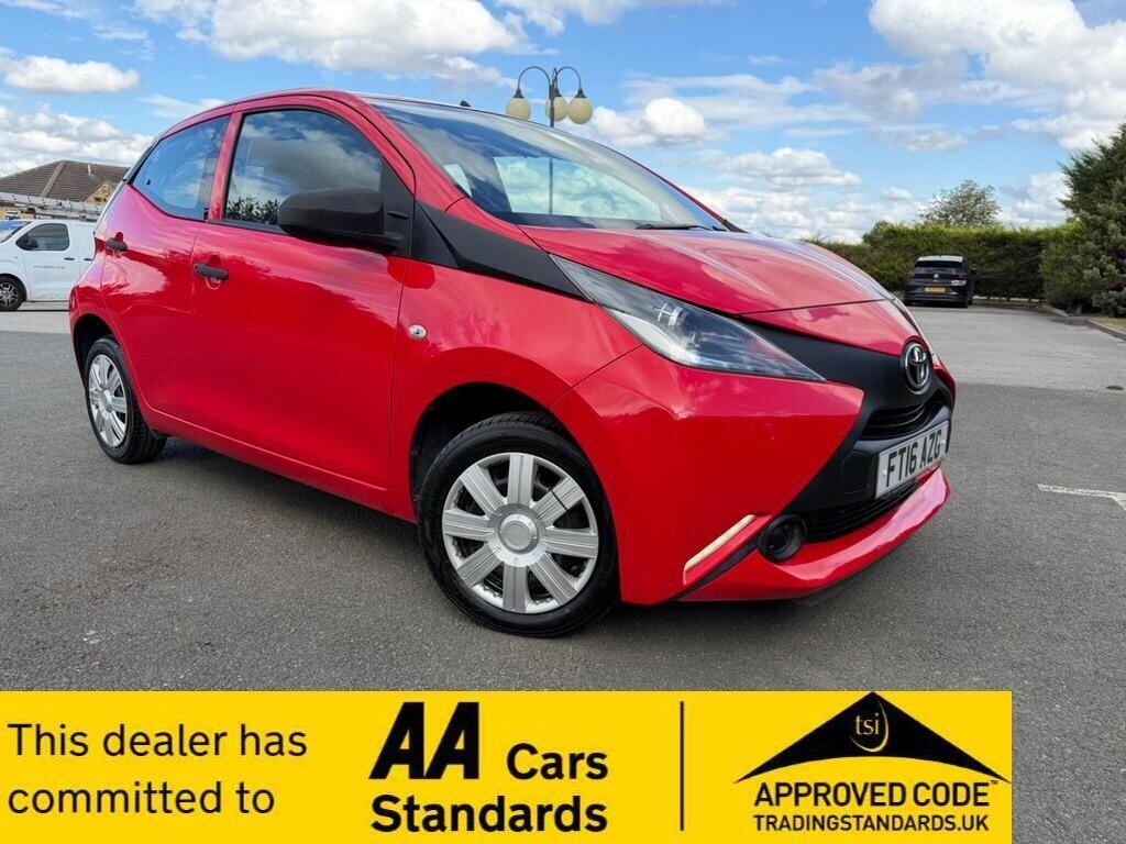 Toyota AYGO Hatchback 1.0 VVT-i x Euro 5 5dr Euro 5