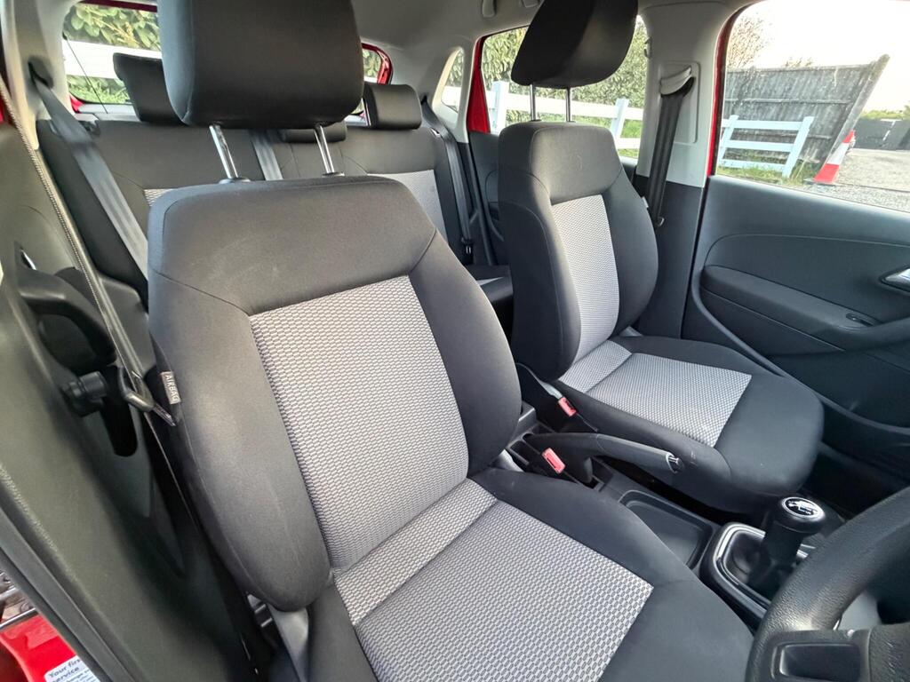 2009 Volkswagen Polo thumbnail 15