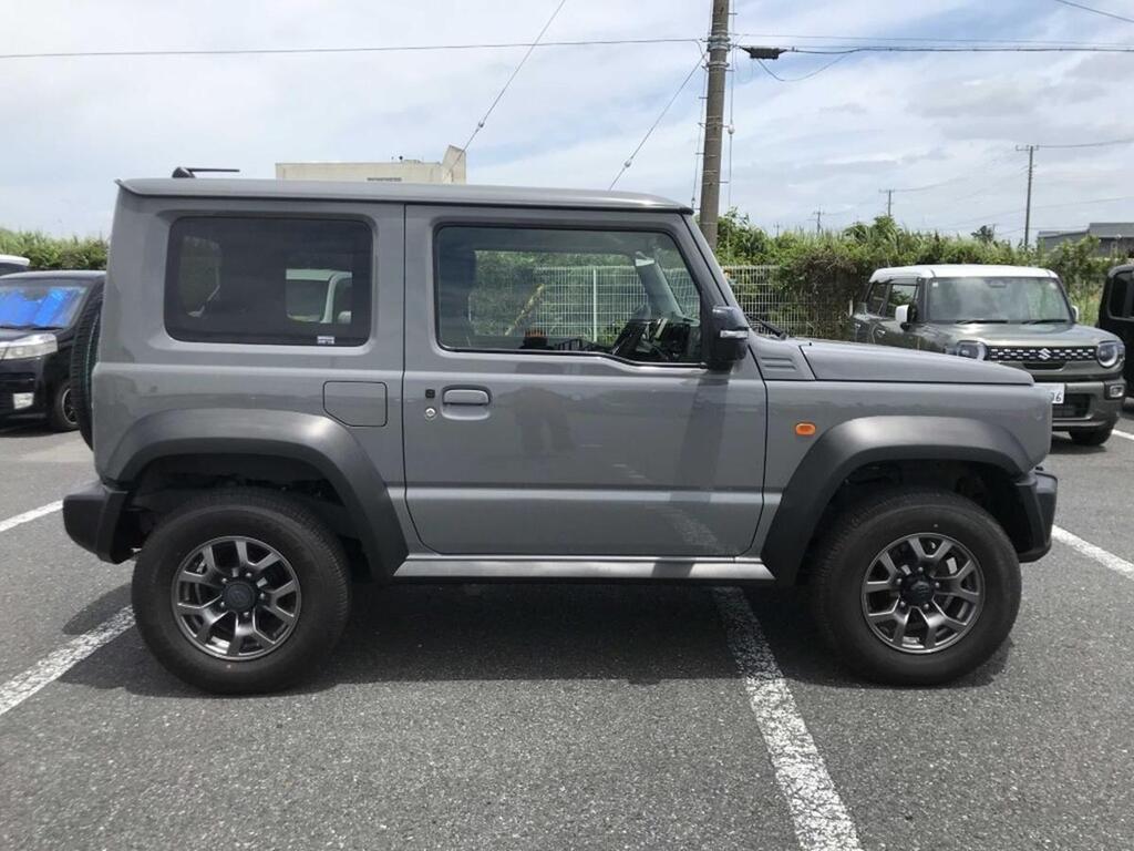 Suzuki Jimny Estate Sierra JC 5 speed manual transmission