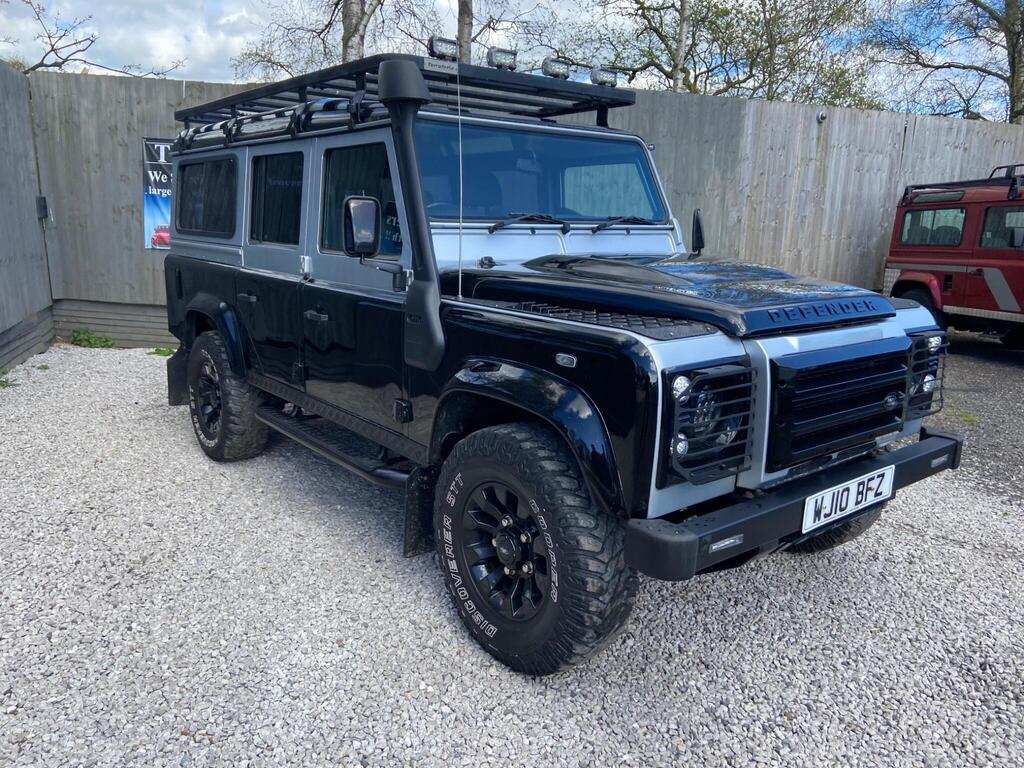 Land Rover Defender 110 SUV 2.4 TDCi XS Station Wagon 4WD MWB Euro 4 5dr