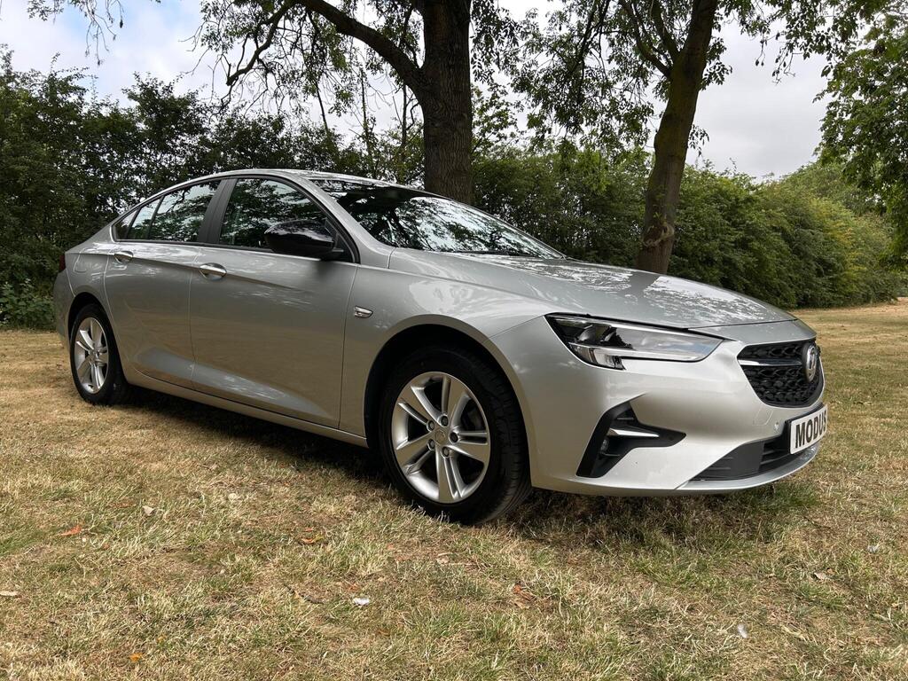 Vauxhall Insignia Hatchback 1.5 Turbo D SE Nav Grand Sport Euro 6 (s/s) 5dr