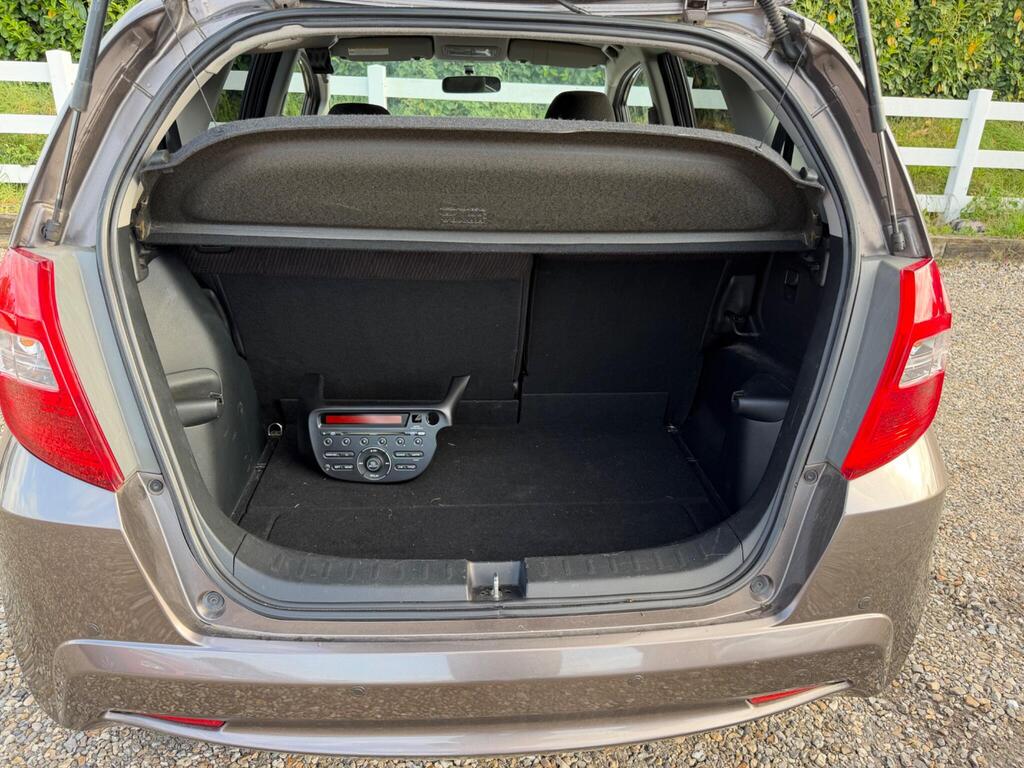 2013 Honda Jazz thumbnail 27
