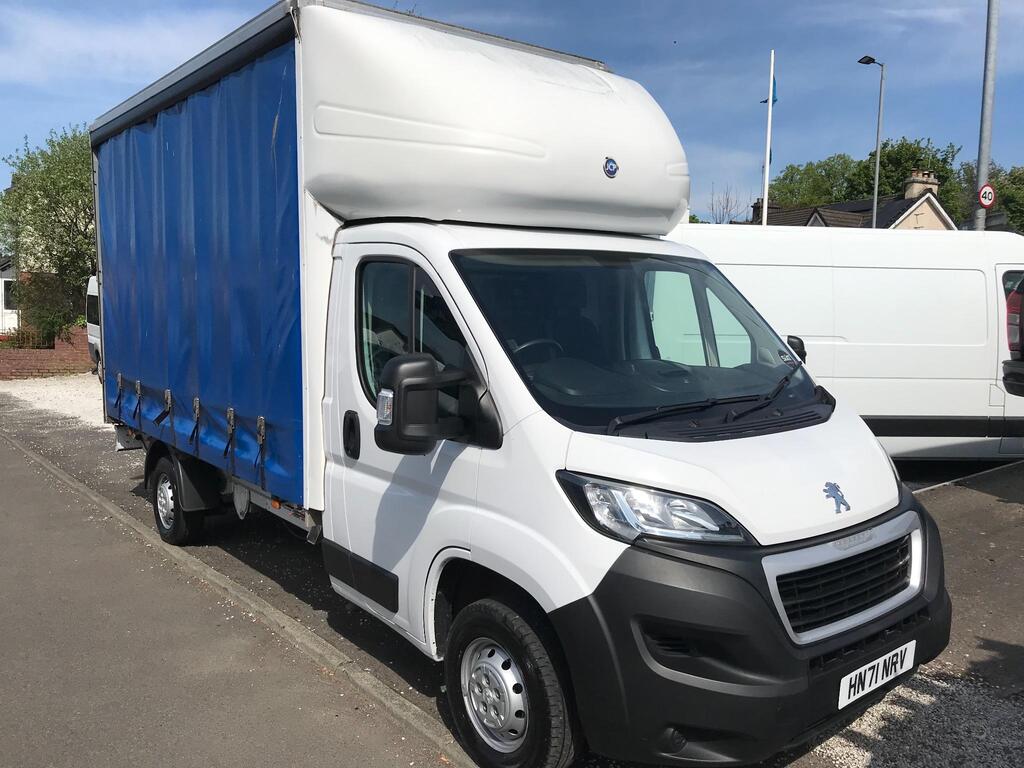 Peugeot Boxer Curtain Side 2.2 BlueHDi 335 Built for Business Curtainside Chassis Cab L4 Euro 6 (s/s) 4dr