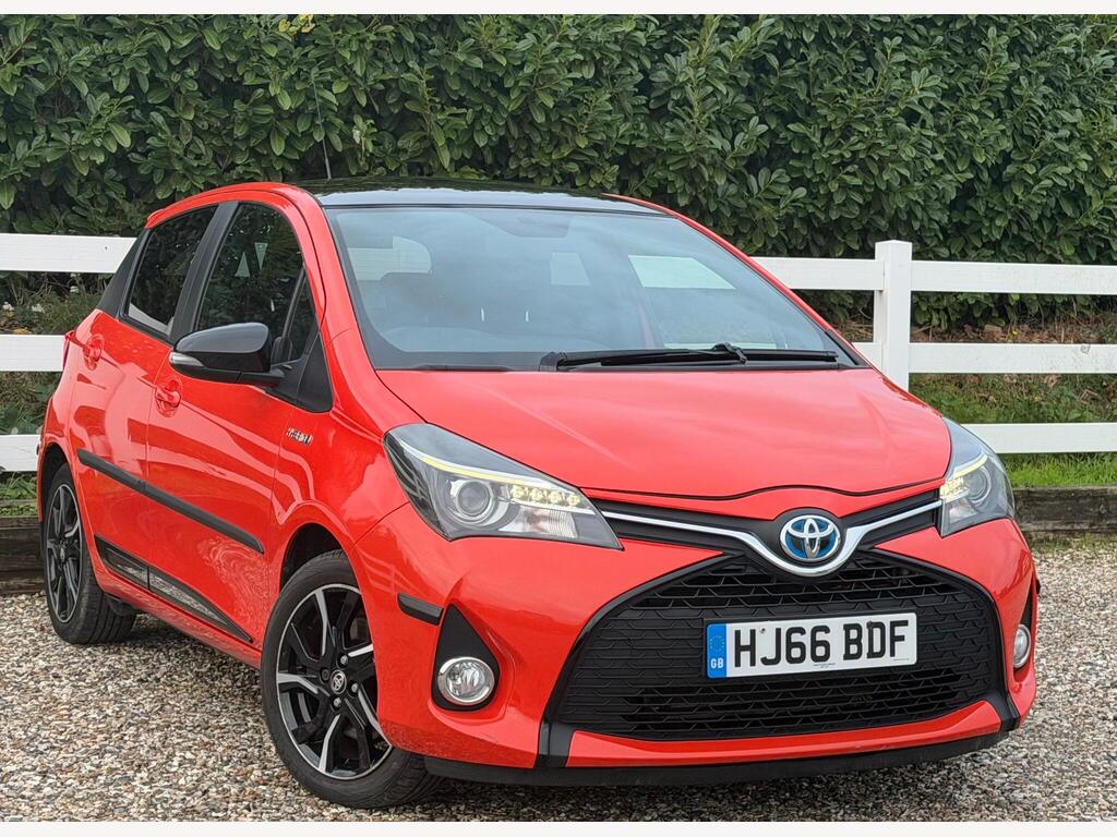 Toyota Yaris 1.5 VVT-h Orange Edition E-CVT Euro 6 5dr