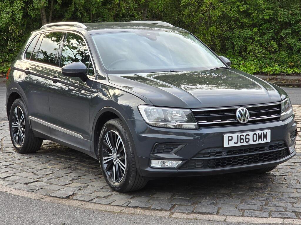 Volkswagen Tiguan SUV 2.0 TDI BlueMotion Tech SE Navigation Euro 6 (s/s) 5dr