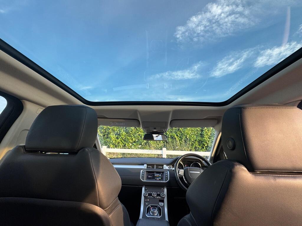 Land Rover Range Rover Evoque 2.0 TD4 SE Auto 4WD Euro 6 (s/s) 5dr thumbnail 41