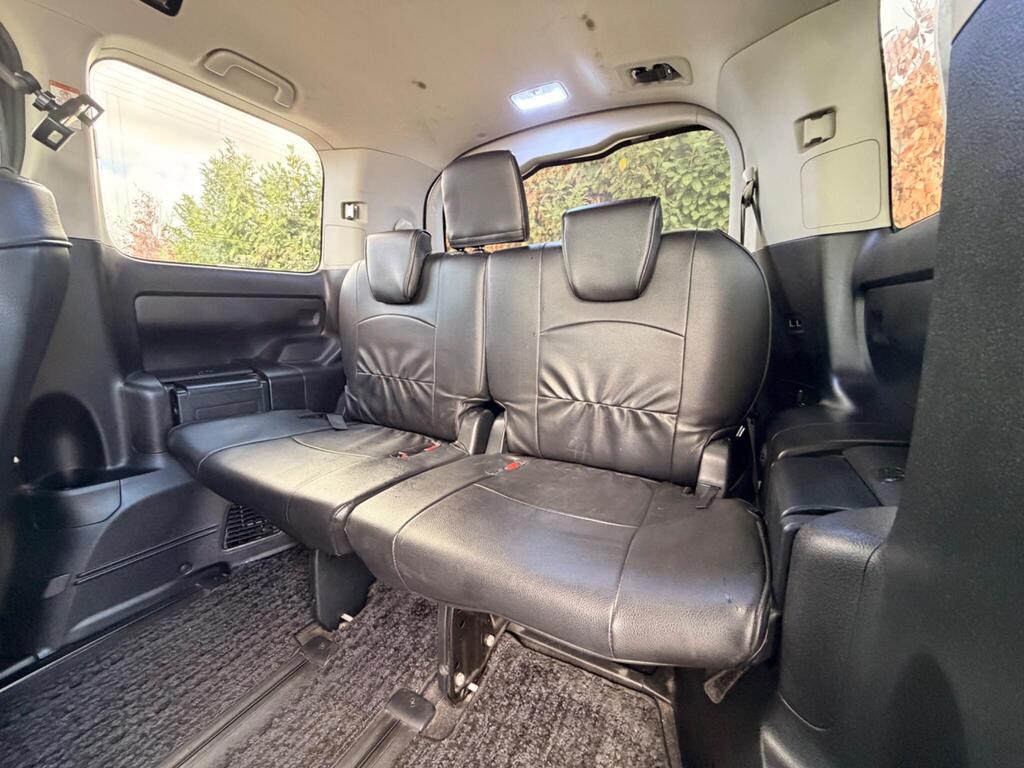 2014 Toyota Voxy thumbnail 38