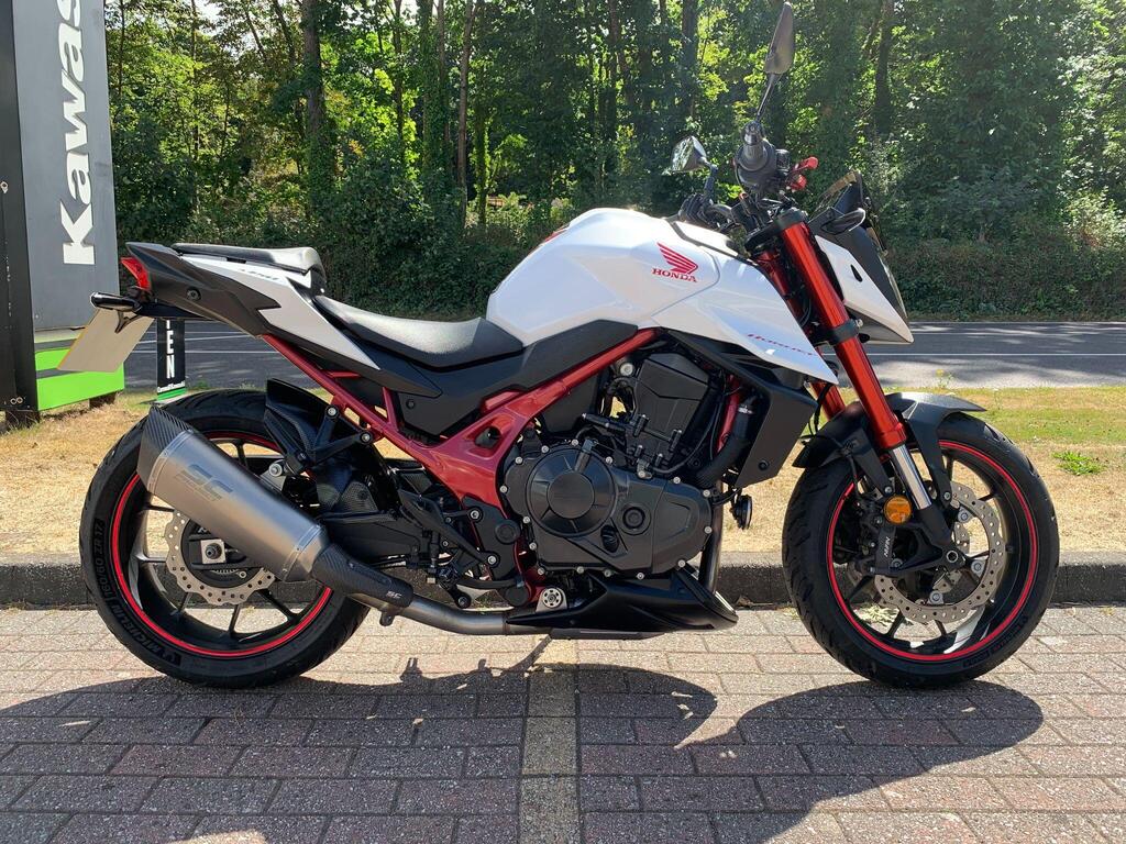 Honda CB750 Hornet