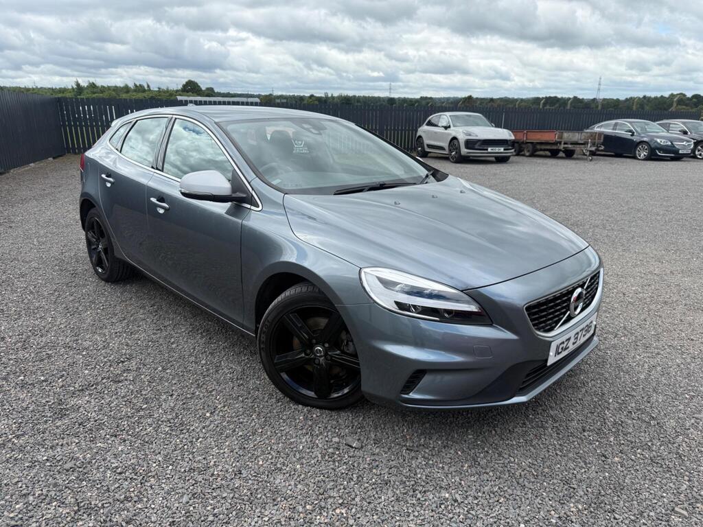 Volvo V40 Hatchback 2.0 T2 R-Design Nav Plus Euro 6 (s/s) 5dr