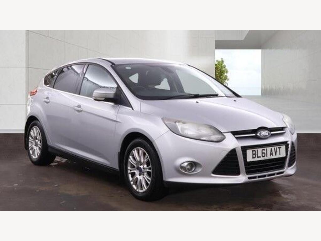 Ford Focus Hatchback 1.6 Titanium Euro 5 5dr