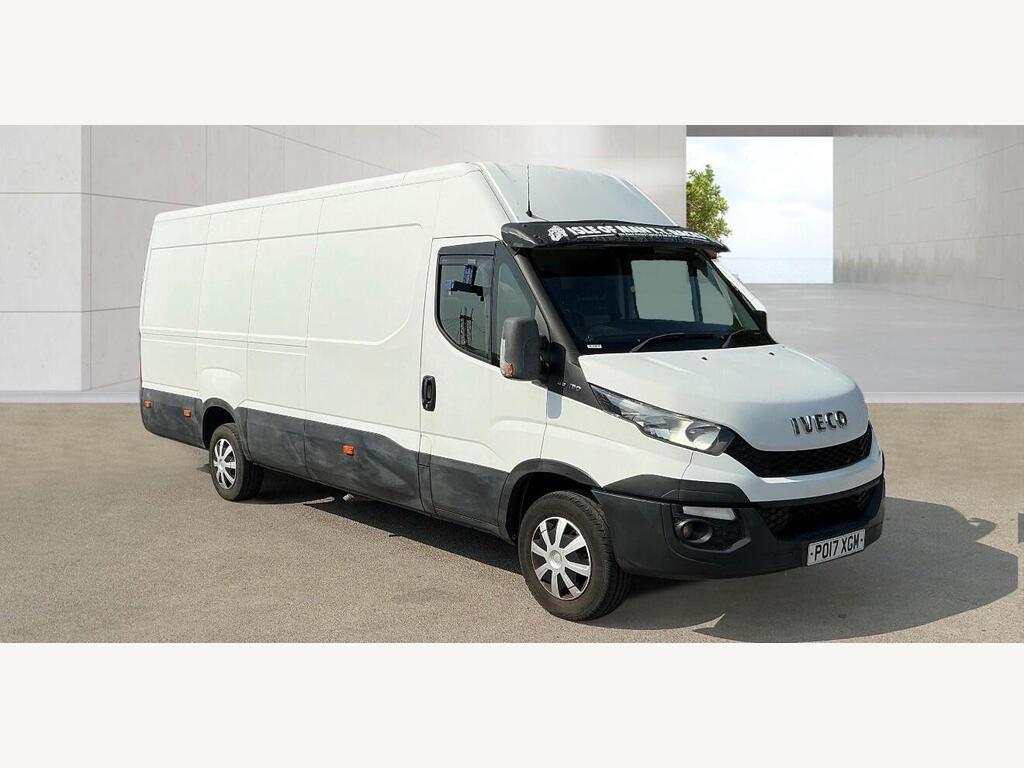 Iveco Daily Panel Van 2.3 TD 13V 35S 3520L L2 H3 4dr