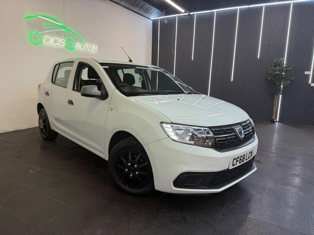 Dacia Sandero Hatchback 1.0 SCe Essential Euro 6 5dr